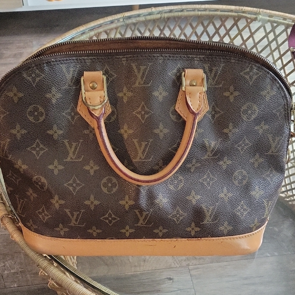 Louis Vuitton Monogram Handbag